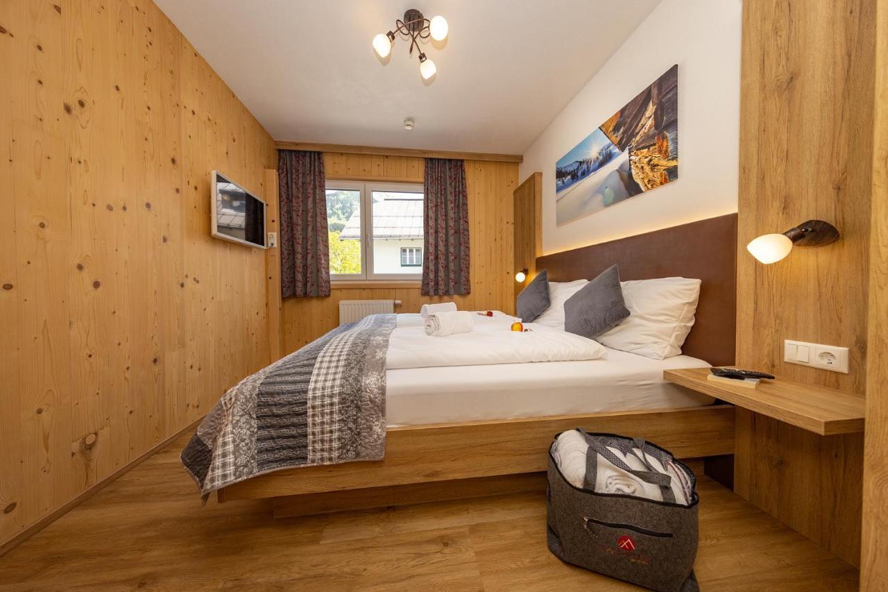 Apart- Und Wellnesshotel Dachsteinresort Russbach am Pass Gschutt Εξωτερικό φωτογραφία
